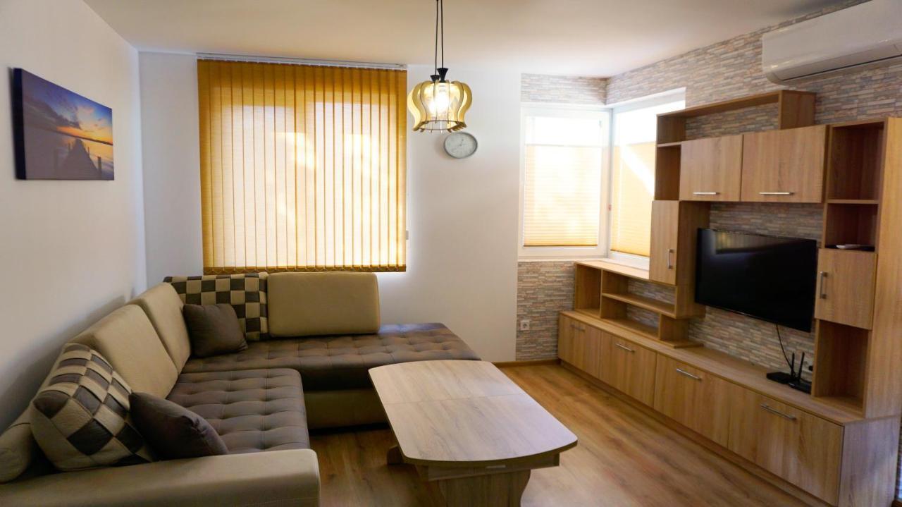 Апартамент Далия - Apartment Dalia Varna Exterior foto